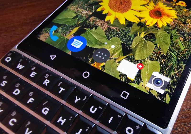 Illustration for article titled Blackberry KEY2: lo bueno, lo feo y lo malo de un móvil que te hará volver a amar el teclado físico